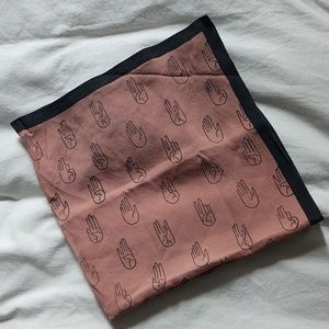 Seek Collective Inu Bandana, Mudra